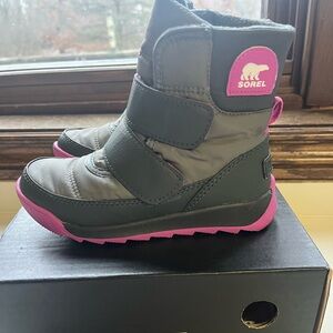 Toddler waterproof Sorel boots